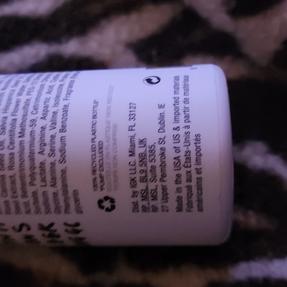 IGK GOOD BEHAVIOR 4IN1 PREP SPRAY AND SPIRULINA SMOOTHING BALM - Picture 12 of 16